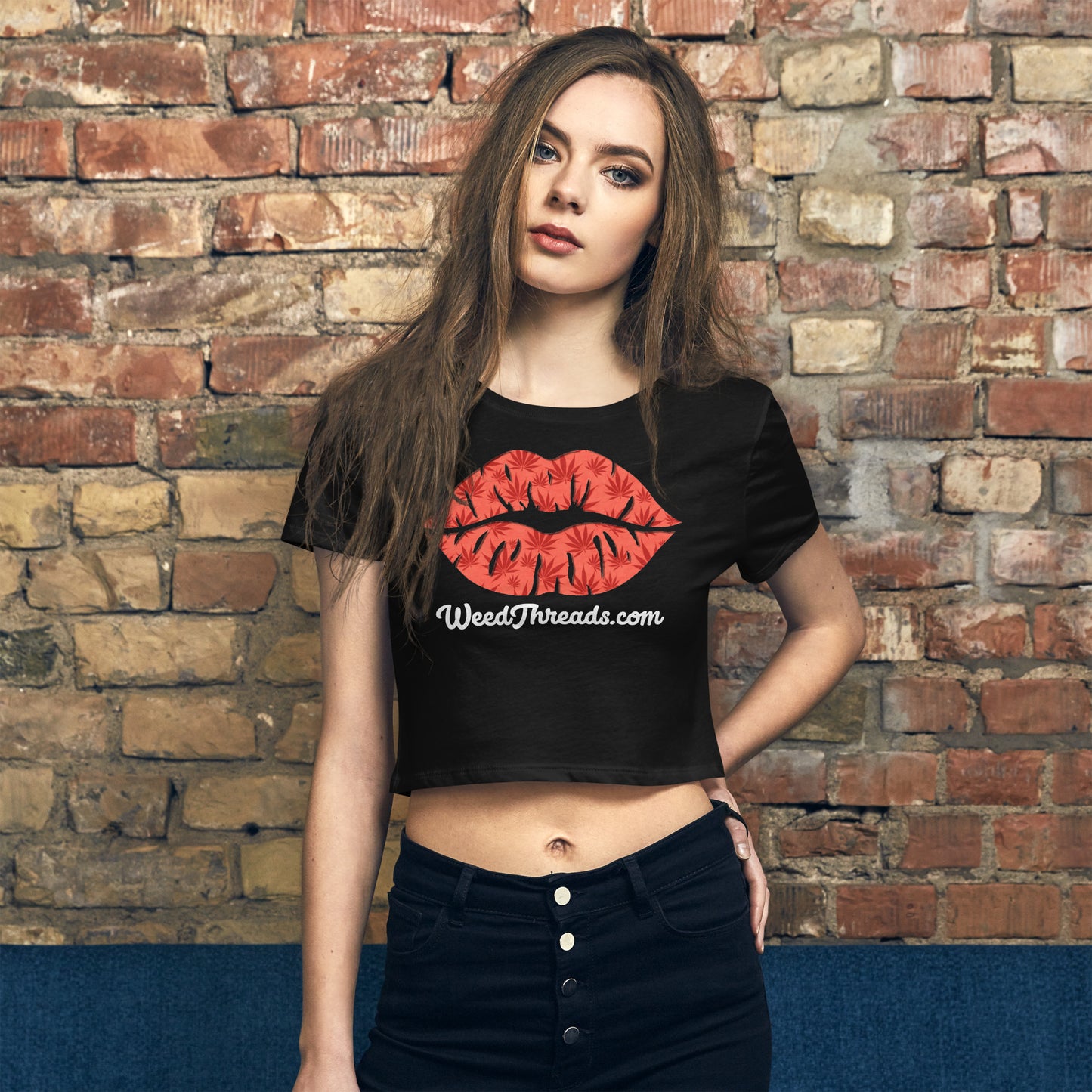 Kiss Crop Tee